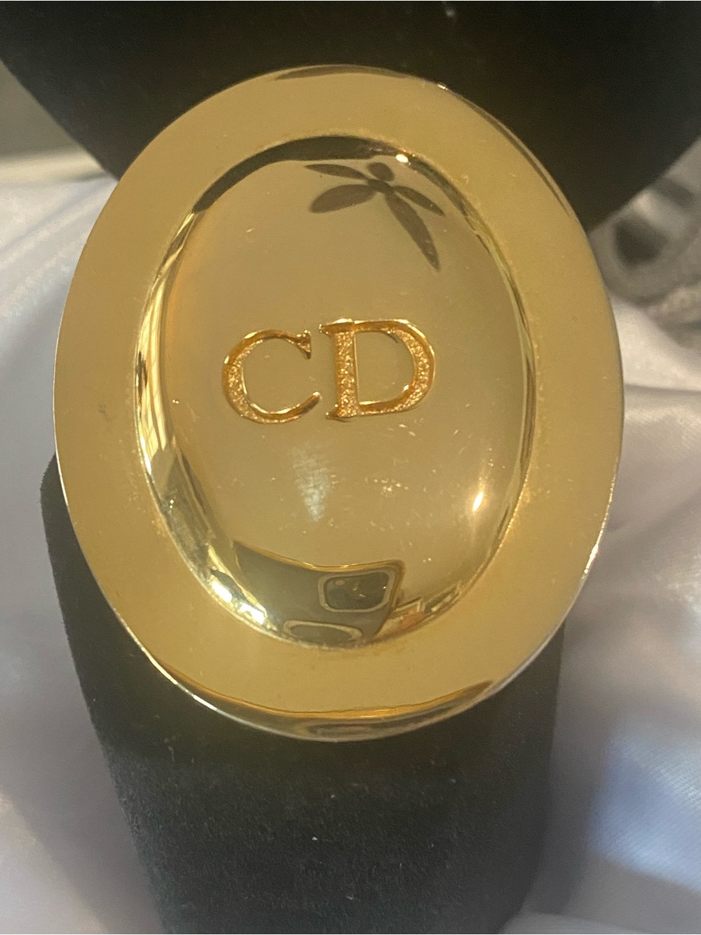 Christian Dior “Parfums Dior”Gold Tone Vintage Brooch
